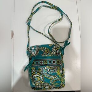 Vera Bradley mini hipster in peacock
